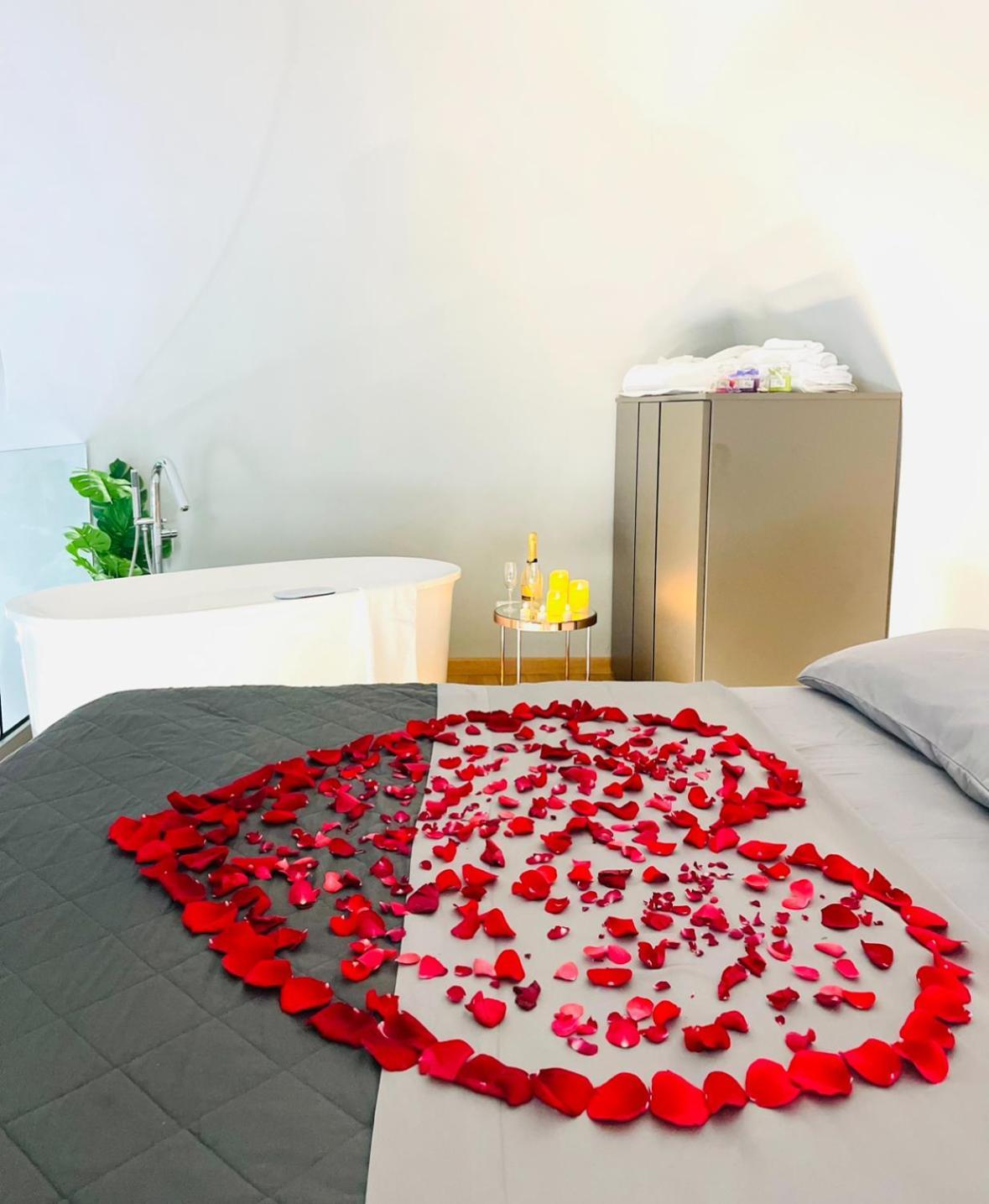 Jacuzzi Luxury Apartment In The Town Centre Turin Exteriör bild